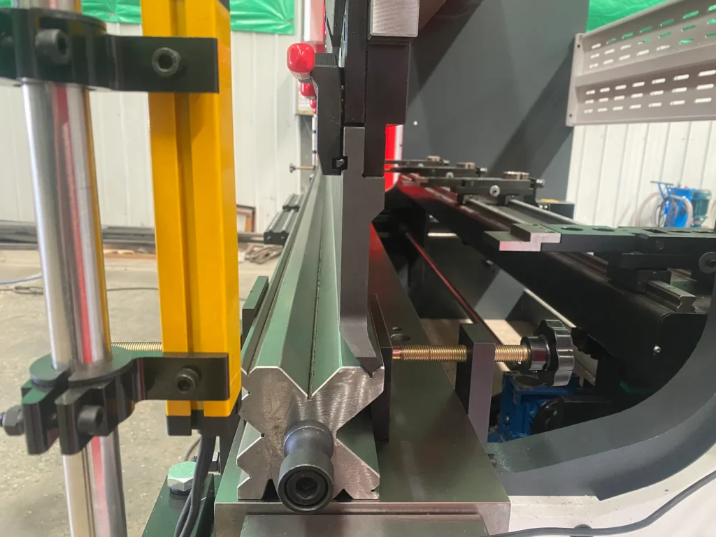 press brake backgauge