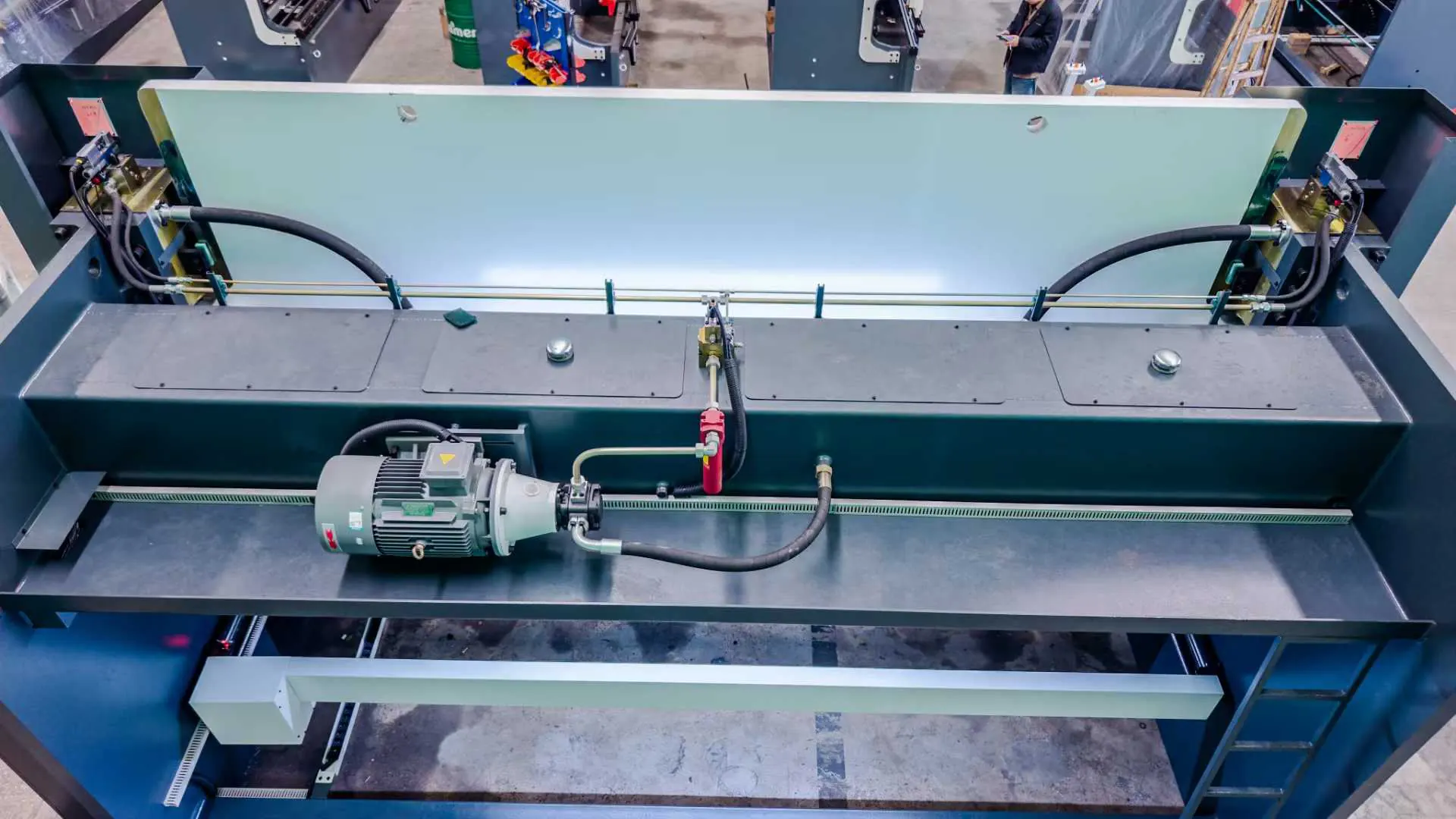 press brake hydraulic oil